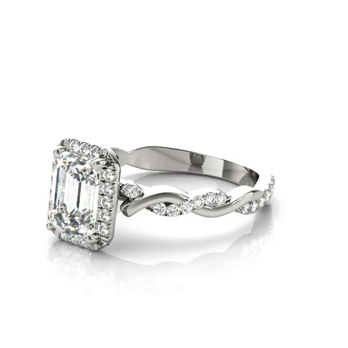 360 degree view of Nola Halo Engagement Ring