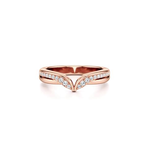 360 degree view of Ravello Sculpted Lab Diamond Pavé Chevron Band