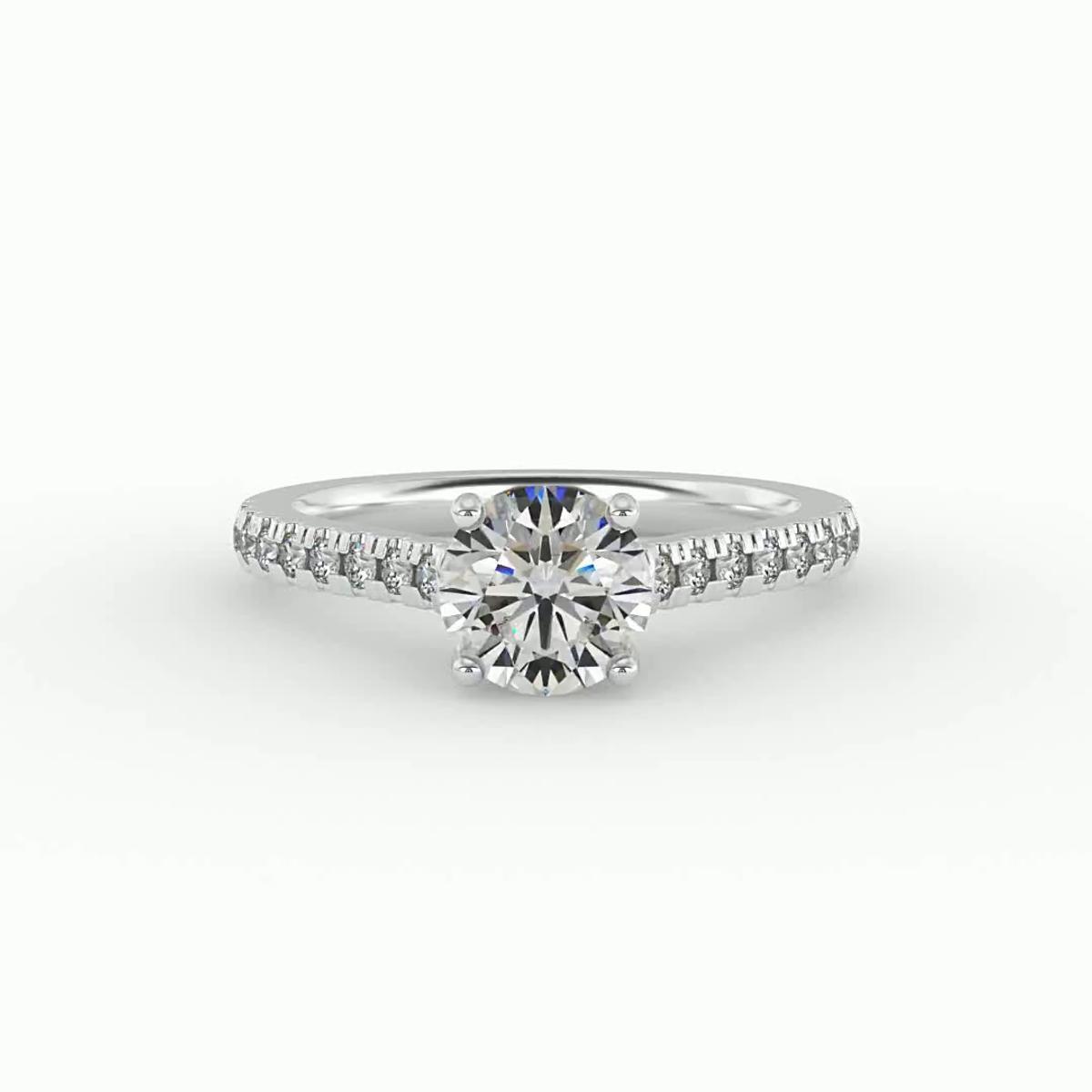 360 degree view of London Engagement Ring