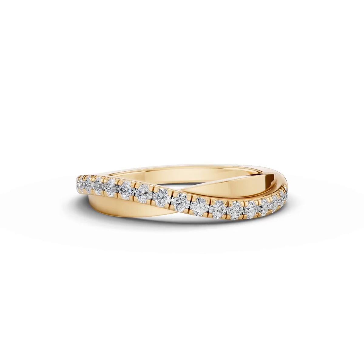 360 degree view of Interlocking Pavé Lab Diamond Wedding Band