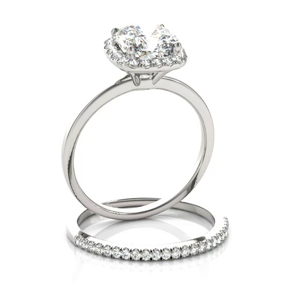 360 degree view of Annika Halo Engagement Ring