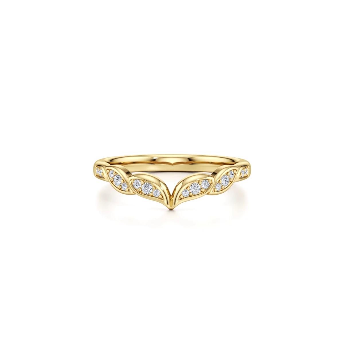 360 degree view of Senlis Lab Diamond Pavé Leaf Chevron Band