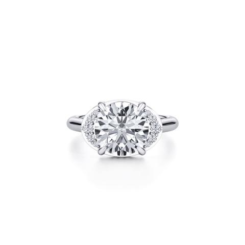 360 degree view of Belloc Graduated Side Halo Lab Diamond Engagement Ring