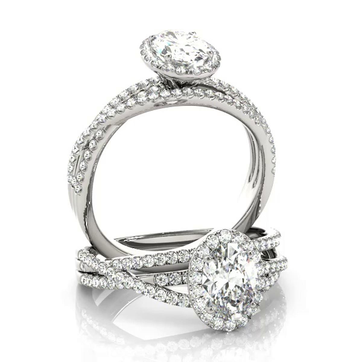 360 degree view of Gwyneth Halo Engagement Ring