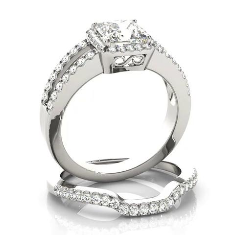 360 degree view of Elliana Halo Engagement Ring