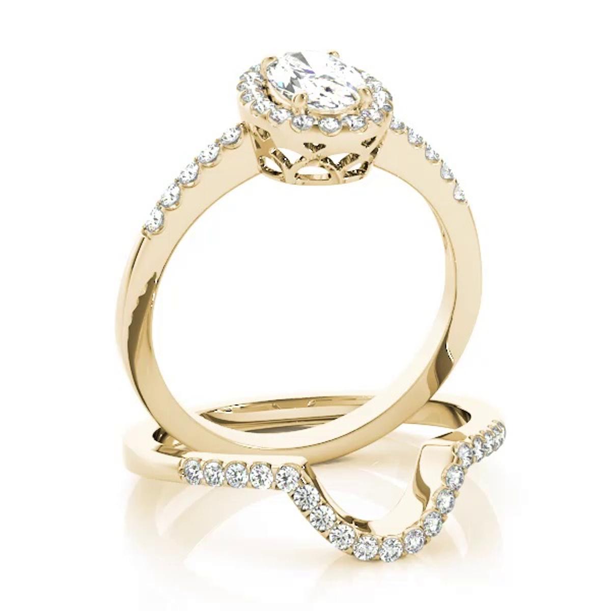360 degree view of Beeba Halo Engagement Ring