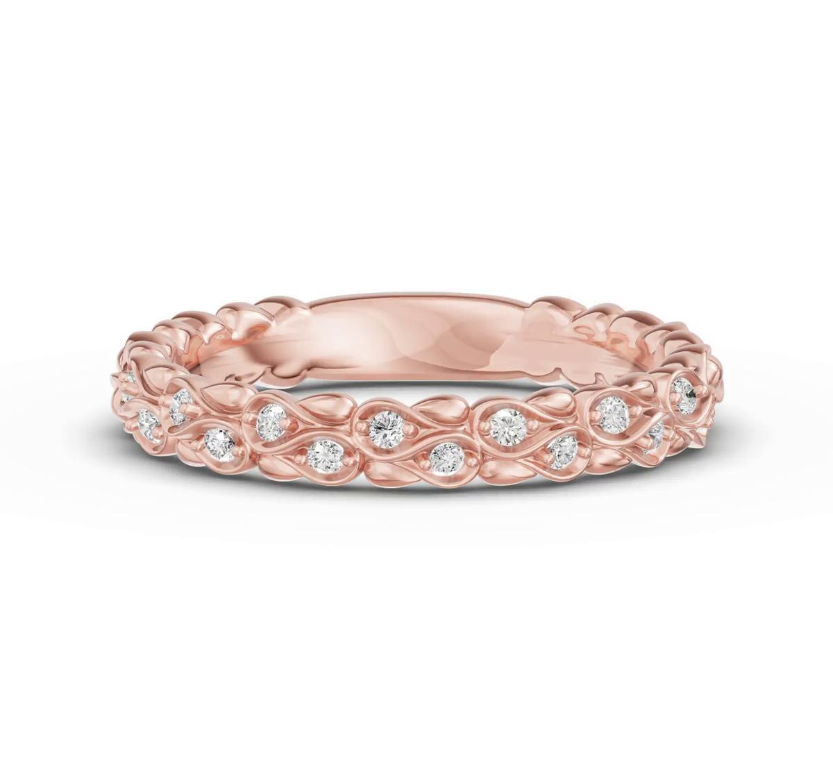 360 degree view of Evermore Lab Diamond Band