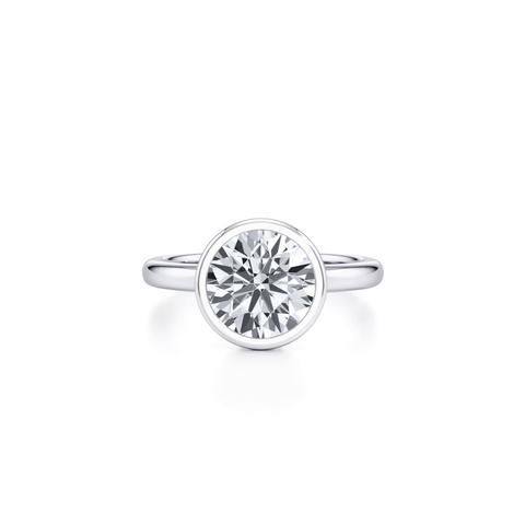 360 degree view of Lucera Bezel Hidden Halo Lab Diamond Engagement Ring