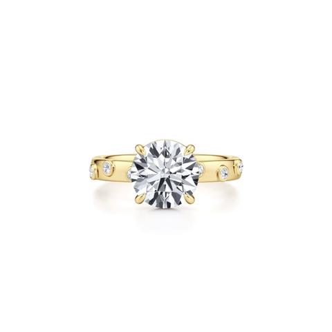 360 degree view of Sora Scattered Bezel Lab Diamond Engagement Ring