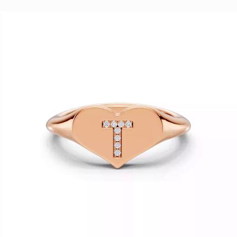 360 degree view of Heart Pavé Lab Diamond Initial Signet Ring - T