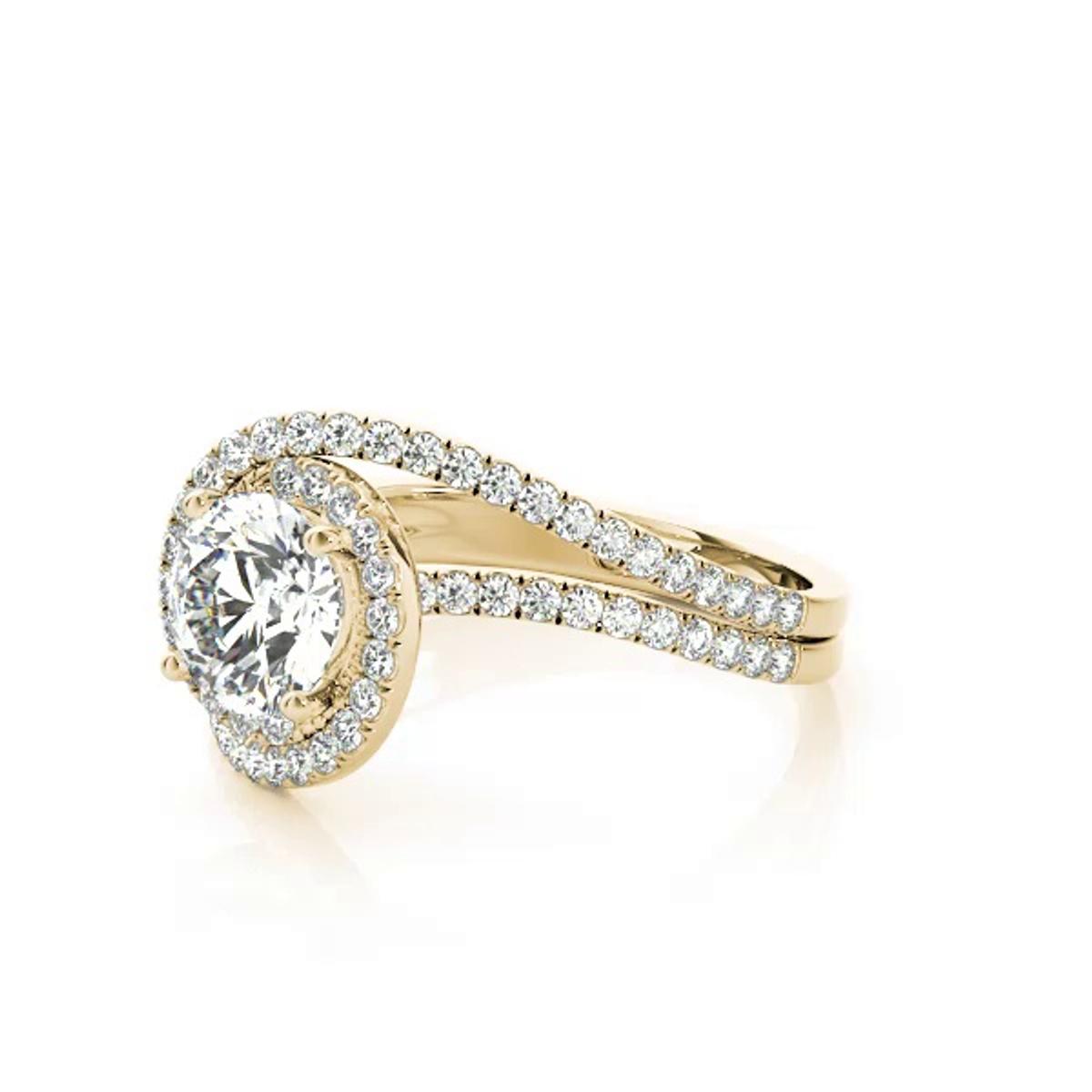 360 degree view of Everest Contemporary Halo Engagement Ring