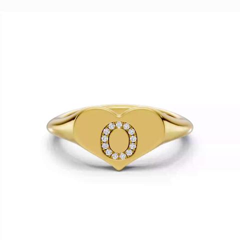 360 degree view of Heart Pavé Diamond Initial Signet Ring - O