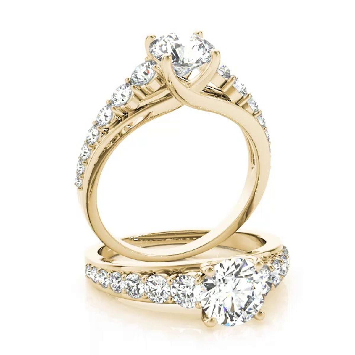 360 degree view of Rory Graduating Diamond Engagement Ring