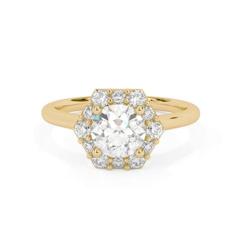 360 degree view of Nala Halo Engagement Ring