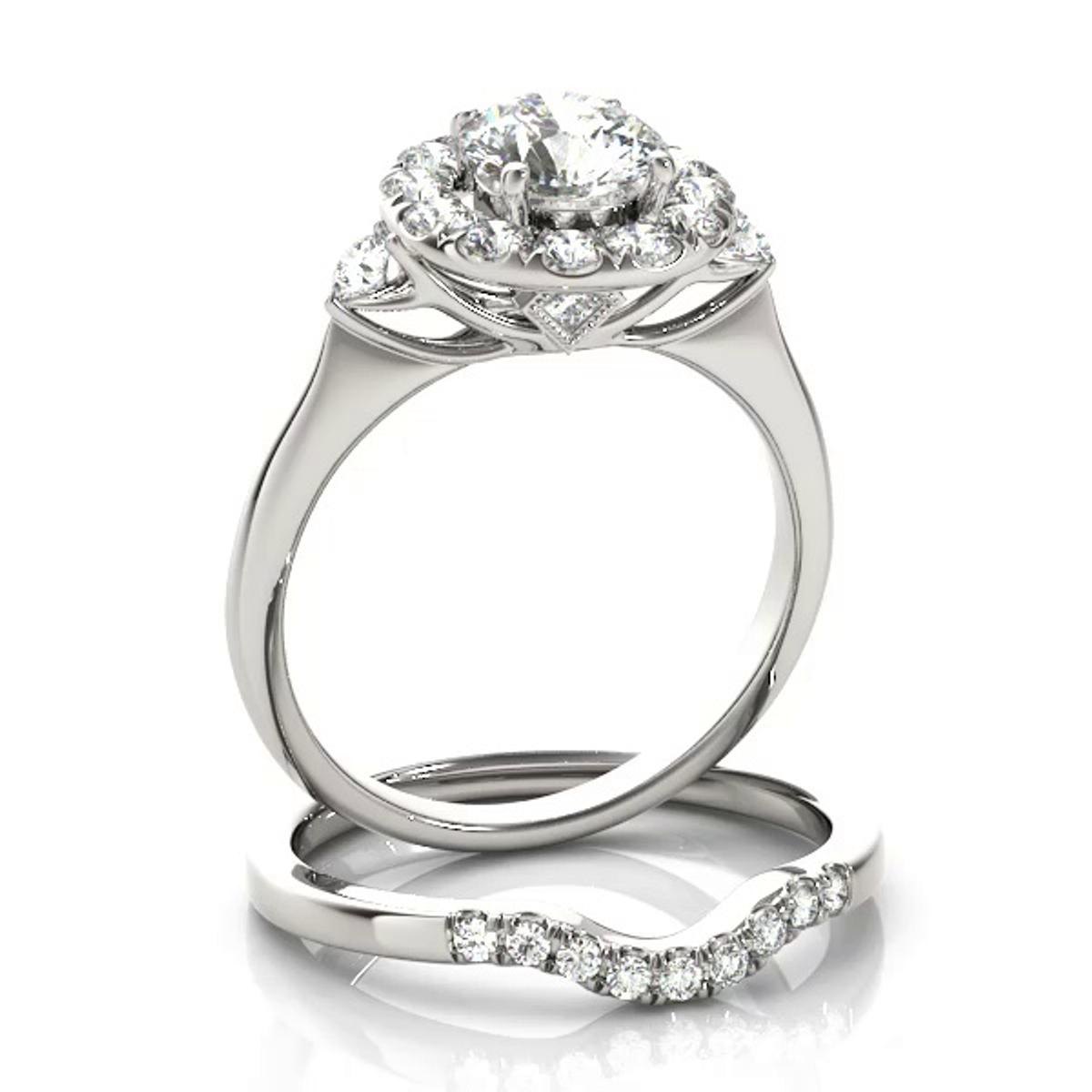 360 degree view of Esme Halo Engagement Ring