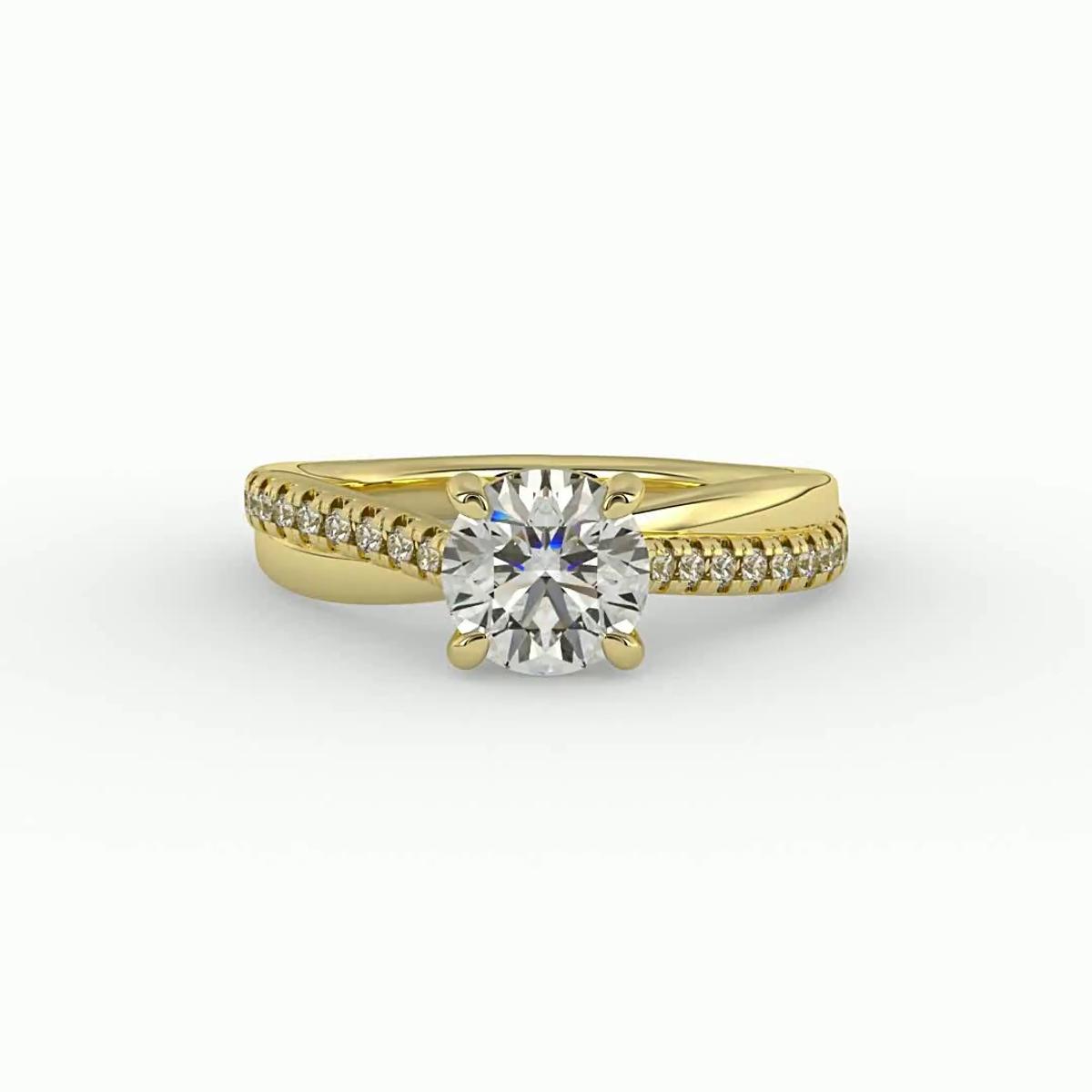 360 degree view of Trinity Engagement Ring