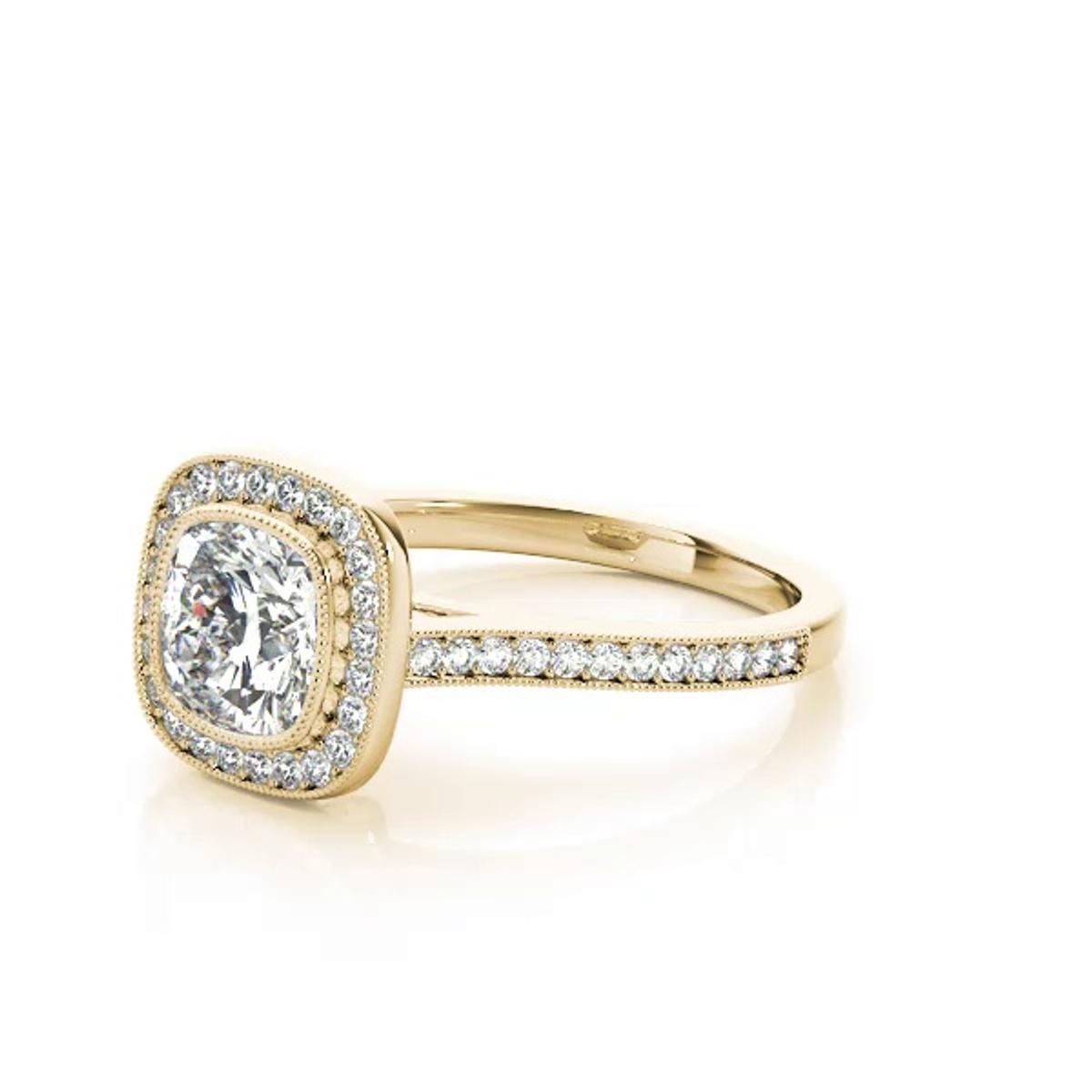 360 degree view of Kaelie Halo Engagement Ring