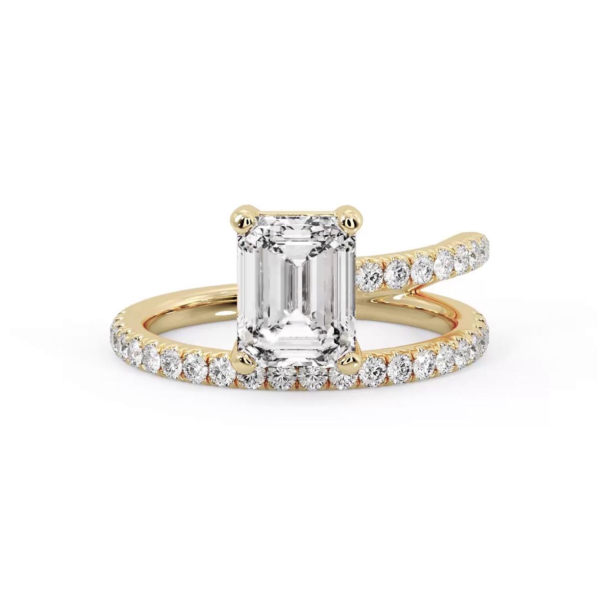 360 degree view of Nadia Pave Engagement Ring